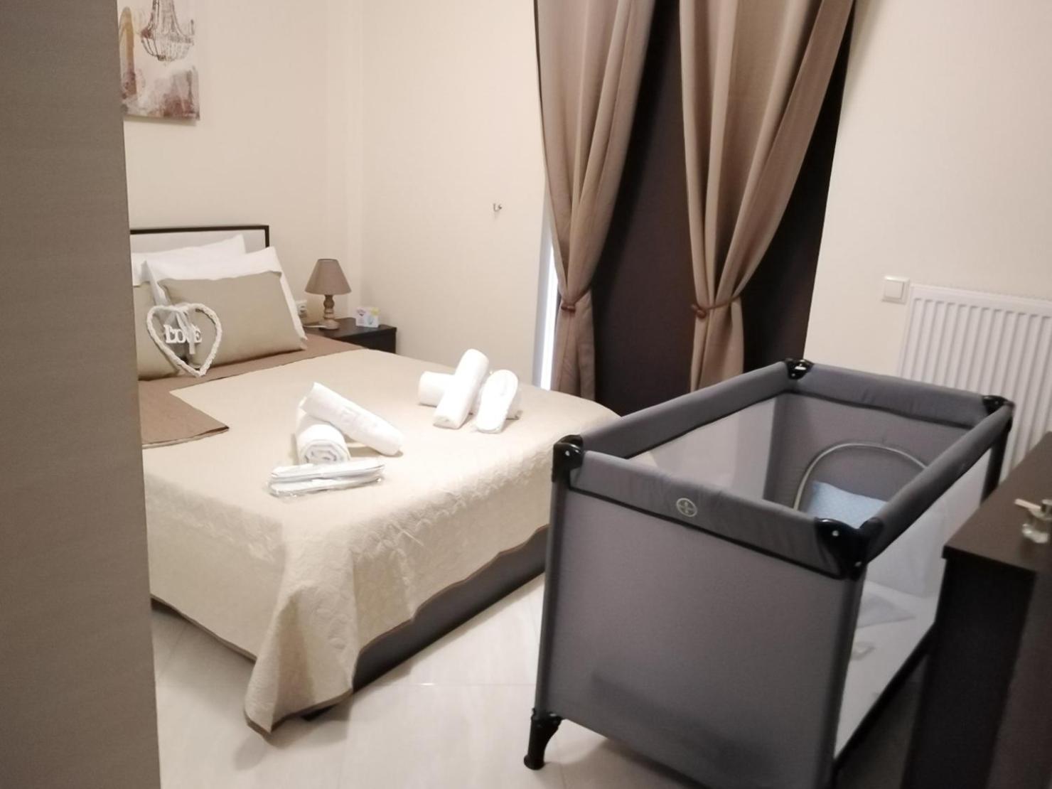 Sun N' Salt I Apartment Толо Екстер'єр фото